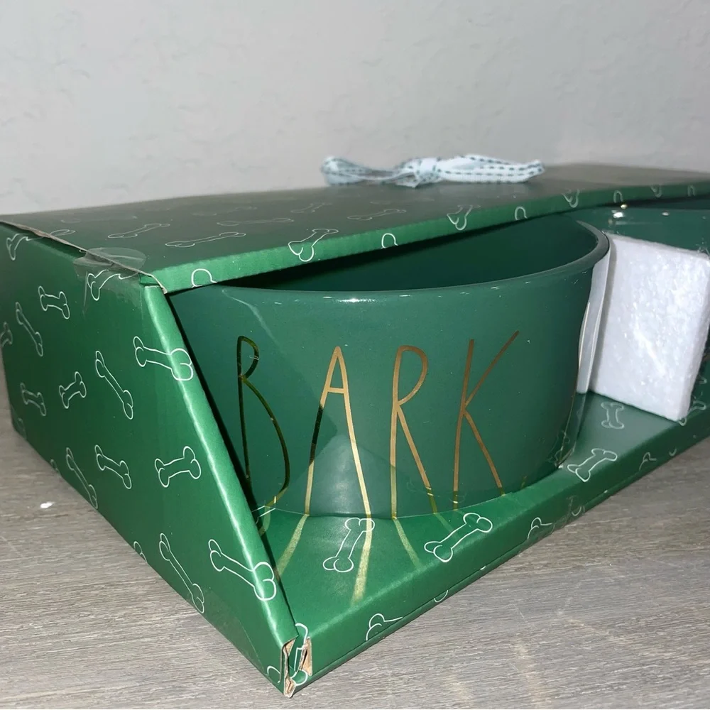 Rae Dunn Set of 2 Pet Bowls: BARK, LOVE & BELLY RUB Green with Gold lettering - Picture 2 of 7